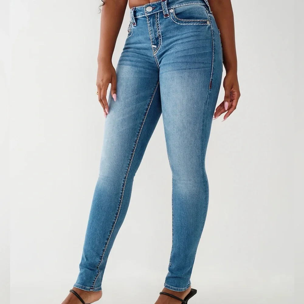 True Religion Stella low rise 27 28 Light Blue Skinny Jeans 30 inseam flattering - Picture 3 of 9